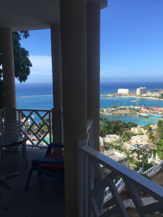 Panoramic View@Sky Castles, Columbus Heights Apartment Ocho Rios Exterior photo